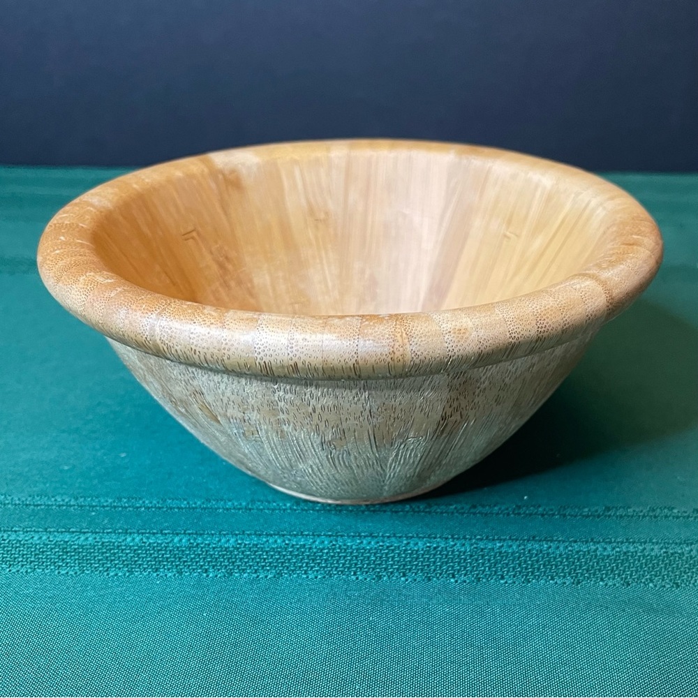 Forum Wooden Bowl About 7 Inch Diameter & 3+ Inches Tall